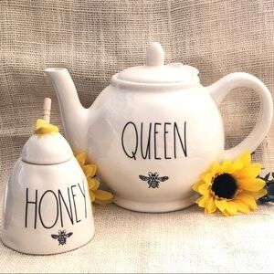 Rae Dunn QUEEN Bee and HONEY Pot Boxed Set